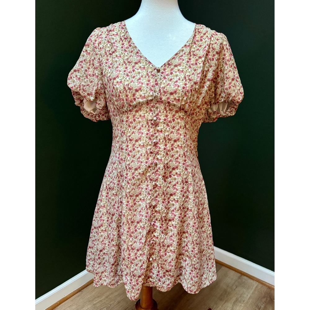 Lush Cottagecore Boho Floral Print V-Neck Puff Sleeve Button Front Mini Dress